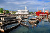 Moroni, Grande Comore / Ngazidja, Comoros islands: wooden boats at the dhow port and the Old Friday Mosque - Port aux Boutres et l'Ancienne mosque du Vendredi - photo by M.Torres