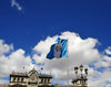 Ciudad de Guatemala / Guatemala city: flag, sky and National Palace of Culture - Centro Histrico - photo by M.Torres