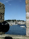 Channel islands - Guernsey / GCI:  St. Peter Port - gunner's point of view (photo by T.Marshall)