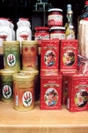 Hungary / Ungarn / Magyarorszg - Budapest: canned paprika (photo by Miguel Torres)