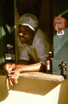 Jamaica - Montego Bay: shopkeeper (photo by Francisca Rigaud)
