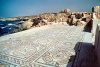 Libya - Sabratha: intricate Roman mosaic - a verandah over the Mediterranean at the Seaward / Ocean Baths (photo by M.Torres)