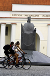 Lithuania - Vilnius: Lithuanian national museum - cyclists and Mindaugas, first Grand Duke of Lithuania - photo by Sandia