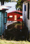 Panama - Bastimentos Island: village of banana workers - houses are often built over the water - photo by G.Frysinger