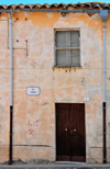 Muravera / Murra, Cagliari province, Sardinia / Sardegna / Sardigna: modest house on Via Chiesa - rain gutter and downspouts - Sarrabus sub-region - photo by M.Torres
