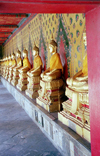 Bangkok / Krung Thep, Thailand: line of Buddhas - Royal palace - photo by J.Kaman