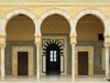 Tunisia - Kairouan: Zaouia of Sidi Sahab - arcade (photo by J.Kaman)