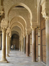 Tunisia -Kairouan: the Great Mosque - corridors of faith - Sidi Okba Mosque (photo by J.Kaman)