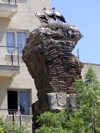 Turkey - Selcuk (Izmir province): storks on a ruined aqueduct - photo by R.Wallace