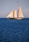 Rockland, Maine, New England, USA: windjamming in Maine - Schooner Nathaniel Bowditch sailing - built in 1922 - photo by M.Torres