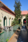 Layoune / El Aaiun, Saguia el-Hamra, Western Sahara: Hotel Parador - Spanish patio with a touch of Moroccan Riad - photo by M.Torres