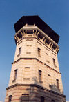 Chisinau / Kishinev, Moldova: old water tower on A.Mateevici street - Kishinev's Historical Museum - architect Alexander Bernadazzi - Castelul de apa - Muzeul de Istorie a Orasului Chisinau - photo by M.Torres